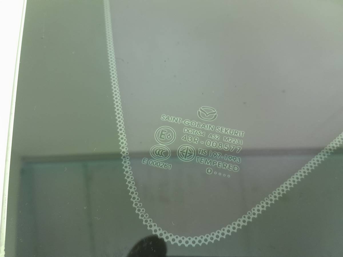 Стекло кузовное глухое левое Mazda Mazda 3 (BL) 2009-2013
