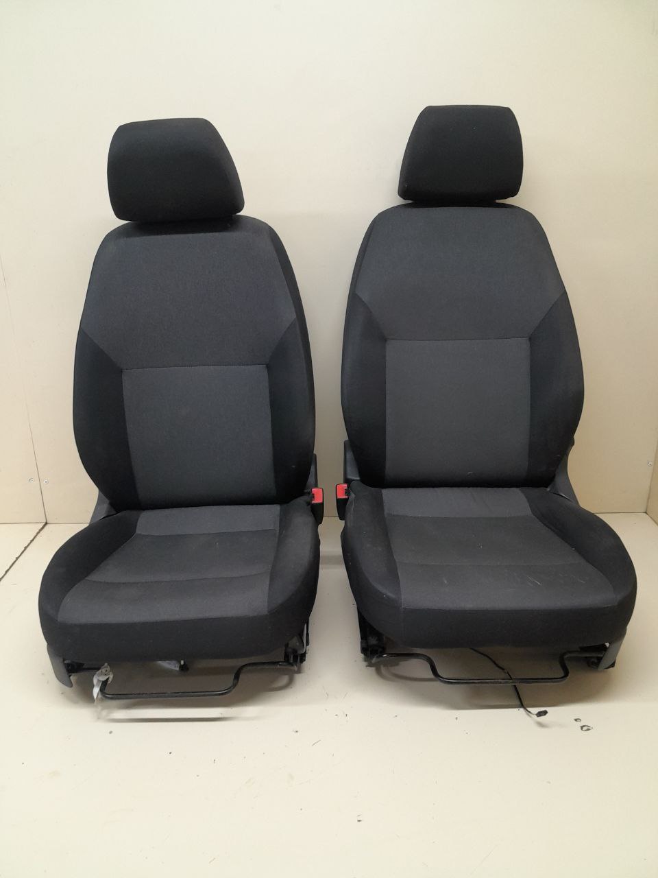 Сиденье (комплект) Skoda Rapid 2012-2020 Сиденье (комплект) Skoda Rapid 2012-2020