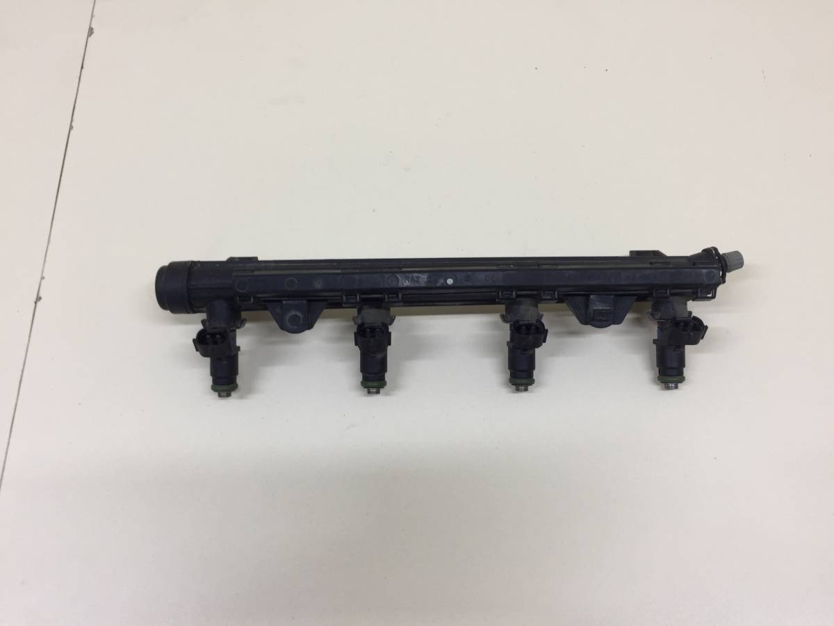 Рейка топливная (рампа) Volkswagen Polo (MK5) 2011-2020