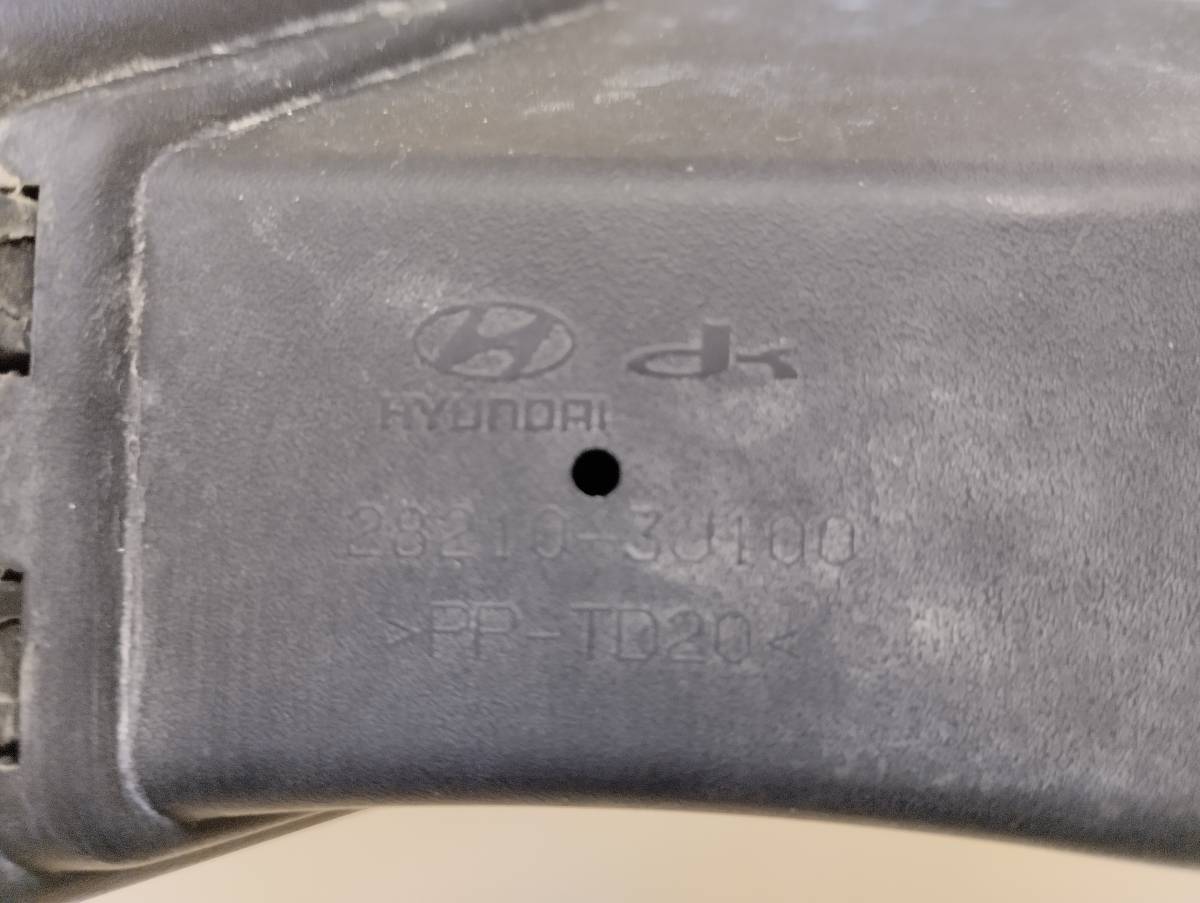 Воздухозаборник (внутри) Hyundai ix55 2007-2013
