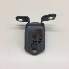 Петля двери передней правой нижняя Mazda Mazda 2 (DE) 2007-2014