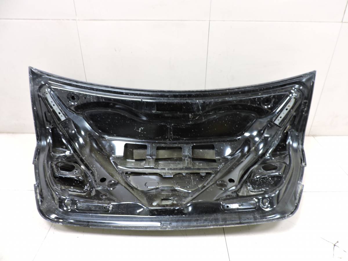 Крышка багажника Honda Civic 4D 2012>