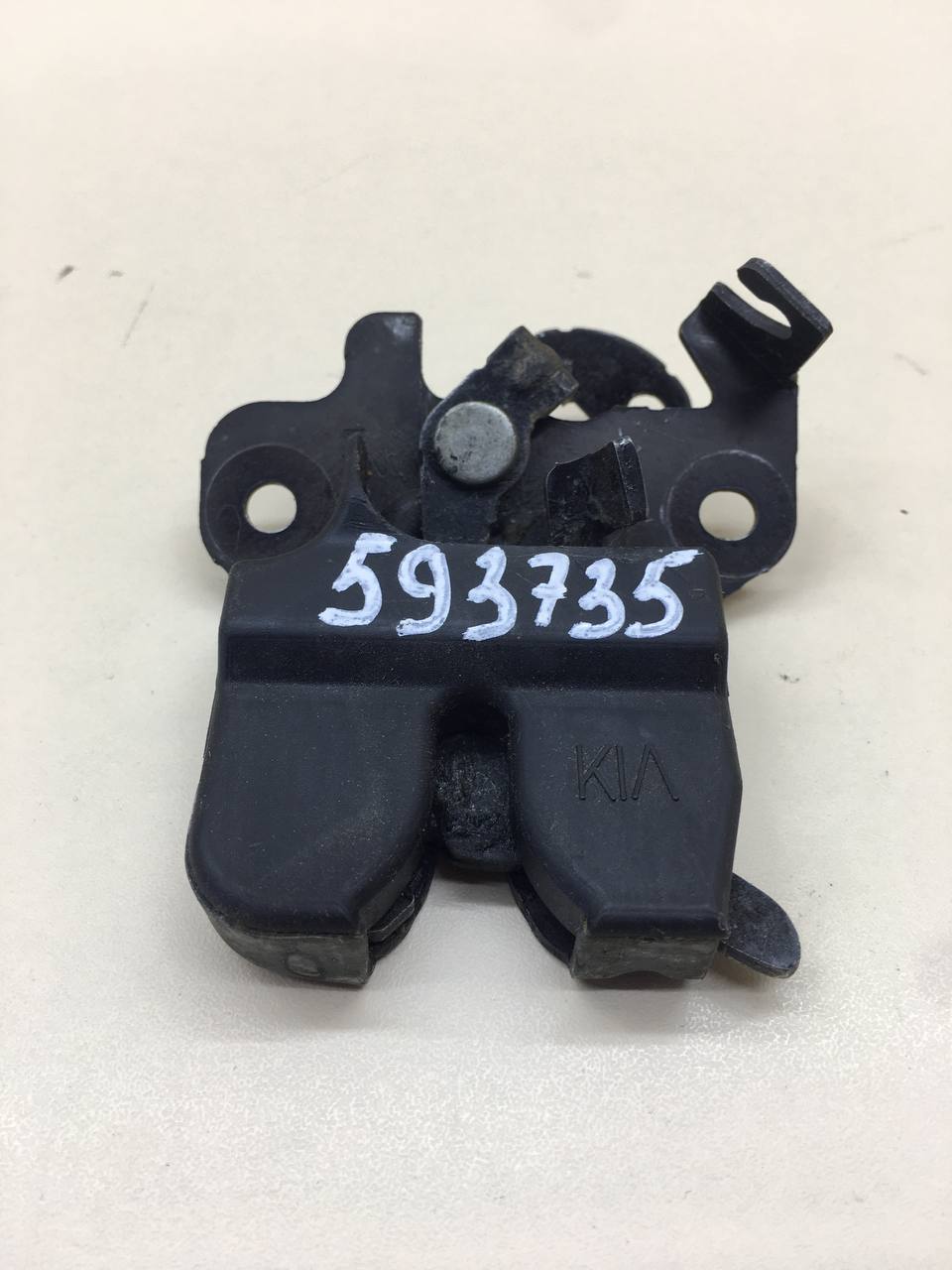 Замок багажника Kia Spectra (SD) 2004-2011 Замок багажника Kia Spectra (SD) 2004-2011