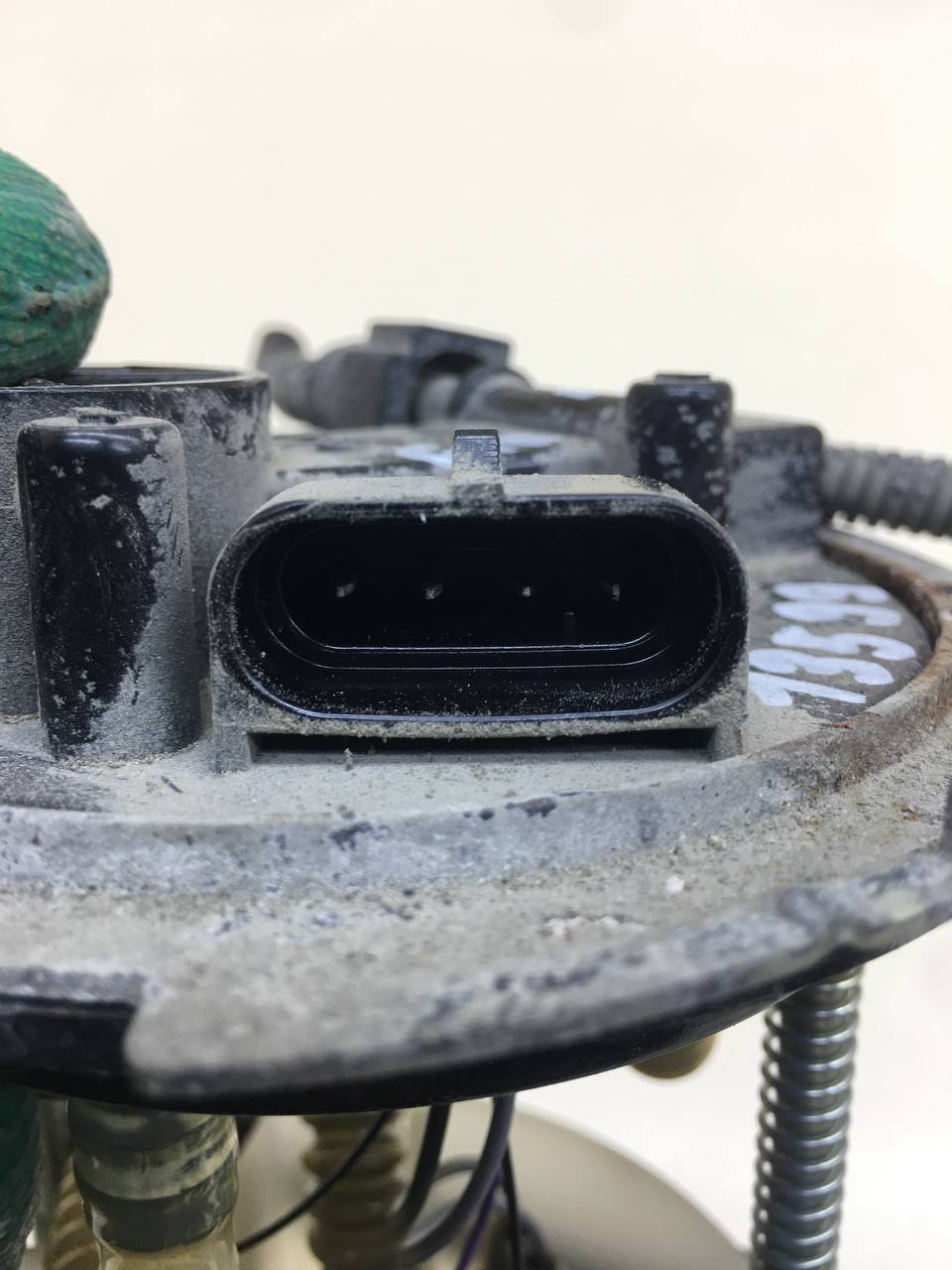 Насос топливный электрический Lada Granta 2011>