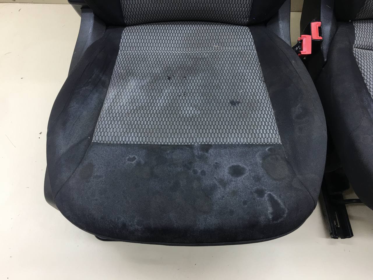 Сиденье (комплект) Volkswagen Polo (MK5) 2011-2020 Сиденье (комплект) Volkswagen Polo (MK5) 2011-2020