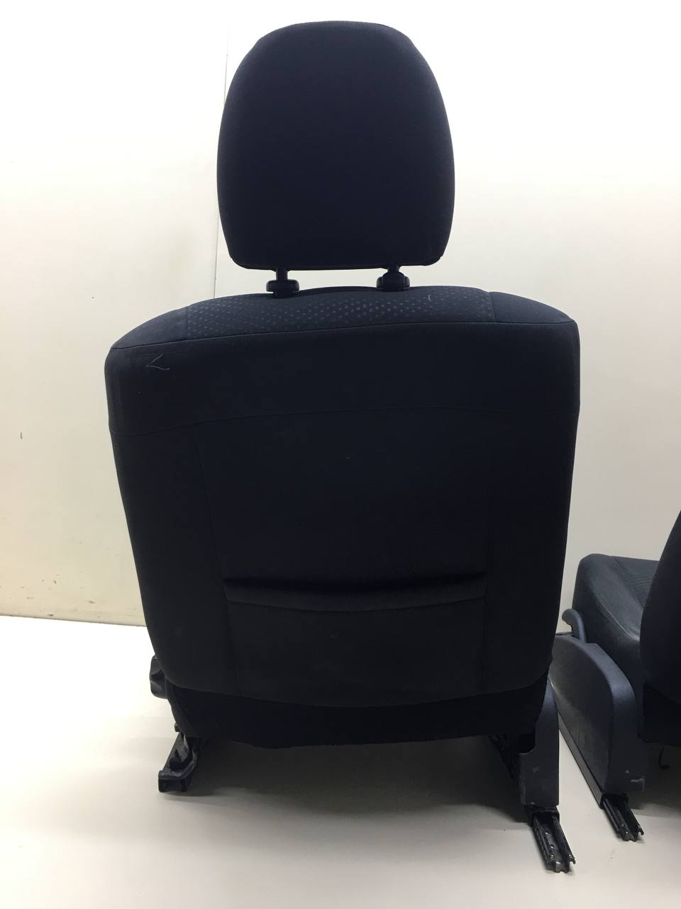 Сиденье (комплект) Nissan Almera 3 (G11, G15) 2012> Сиденье (комплект) Nissan Almera 3 (G11, G15) 2012>
