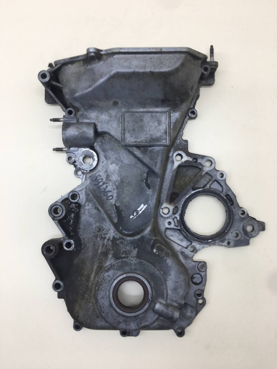 Крышка двигателя передняя Toyota Corolla E120 2001-2007 Крышка двигателя передняя Toyota Corolla E120 2001-2007