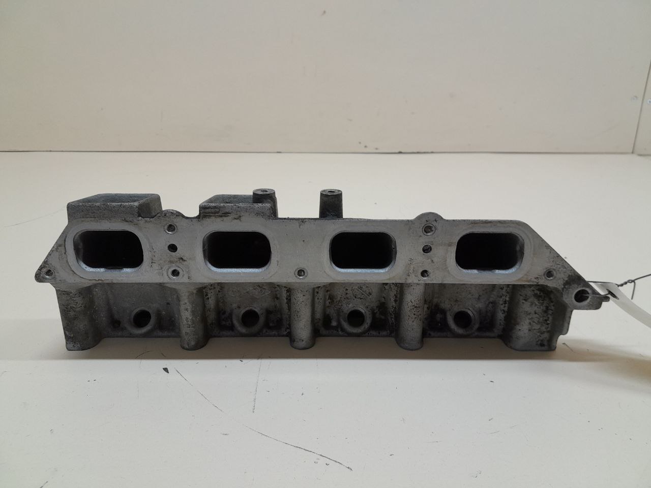 Коллектор впускной Renault Megane (2) 2002-2009 Коллектор впускной Renault Megane (2) 2002-2009