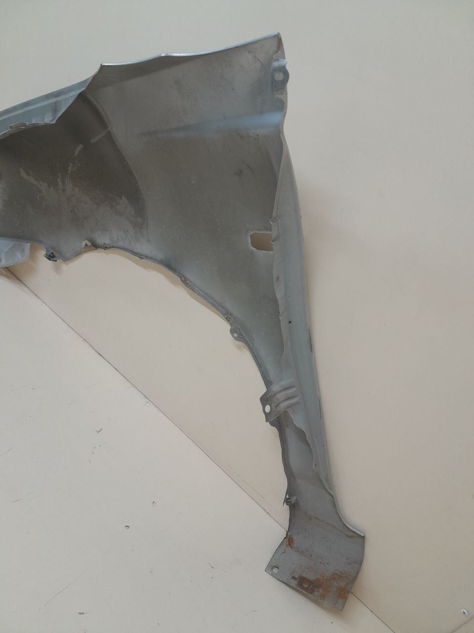 Крыло переднее правое Toyota Caldina (T240) 2002-2007