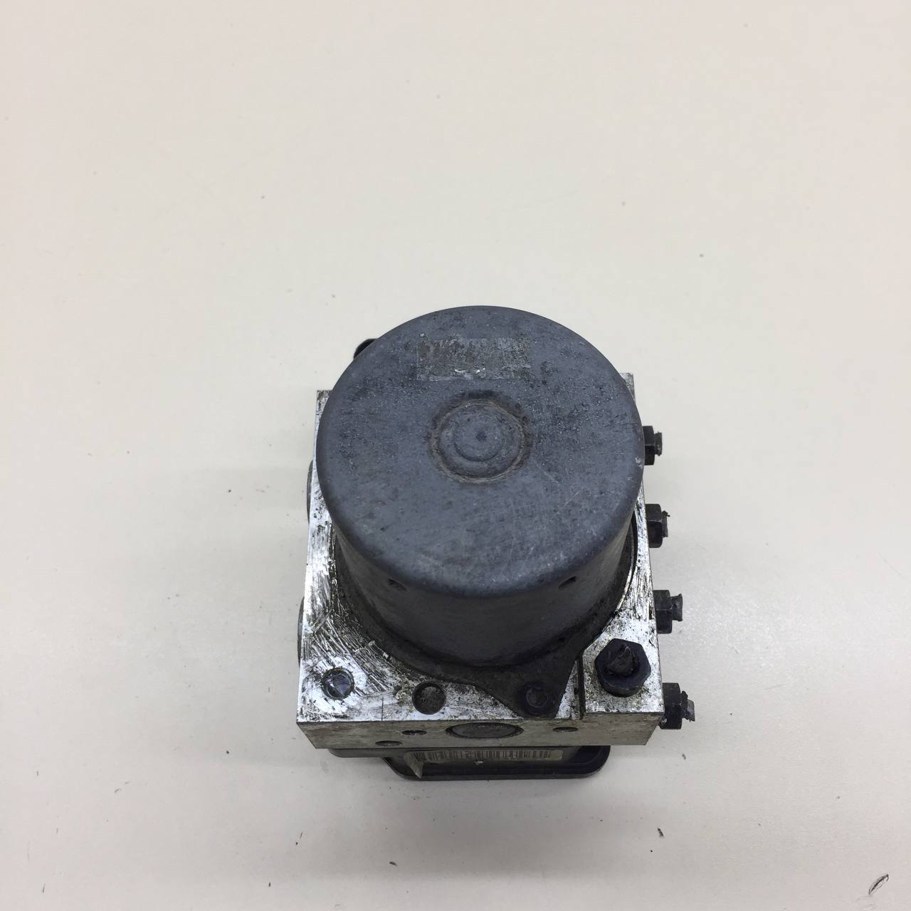 Блок ABS (насос) Kia Cerato (TD) 2009-2013