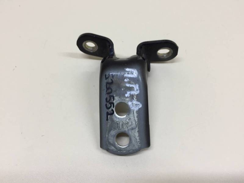 Петля двери передней правой верхняя Lexus RX 350 /450h (XL10) 2009-2015