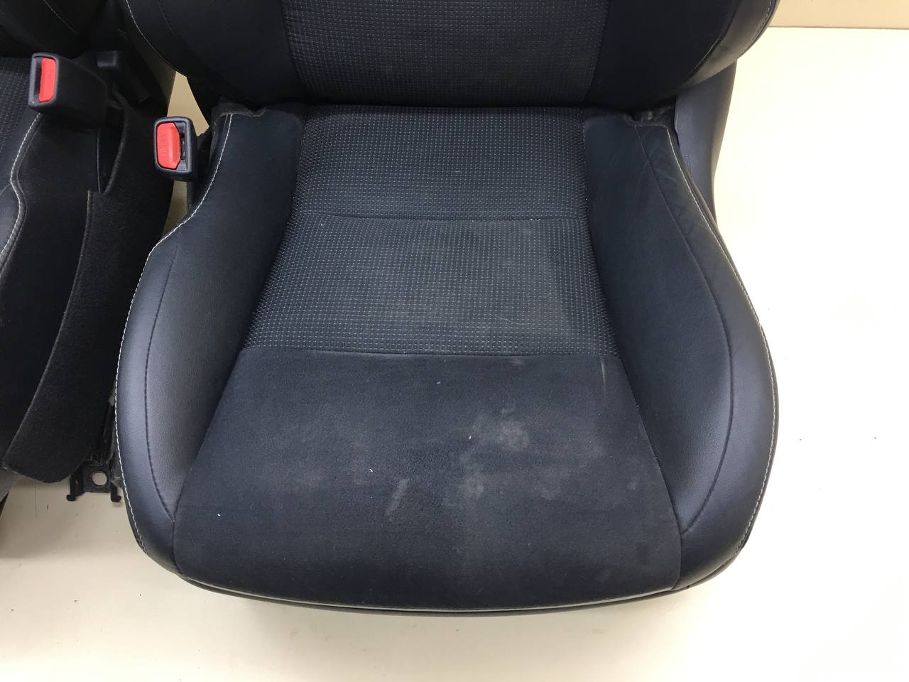 Сиденье (комплект) Toyota Rav 4 (XA40) 2013-2019