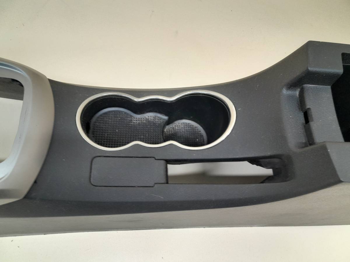 Консоль центральная Geely Emgrand EC7 2008>