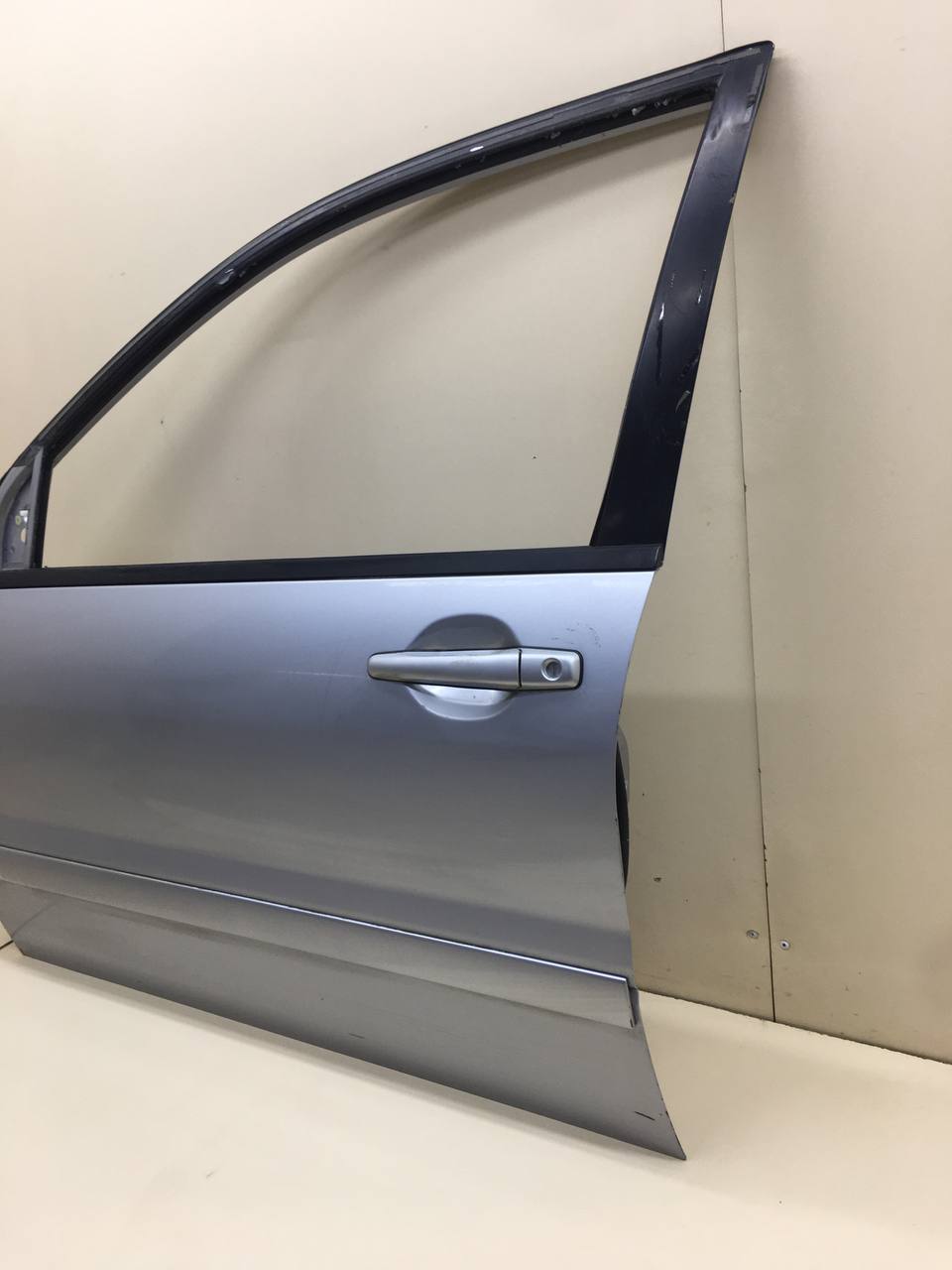 Дверь передняя левая Mitsubishi Lancer 9  (CS/Classic) 2000-2011