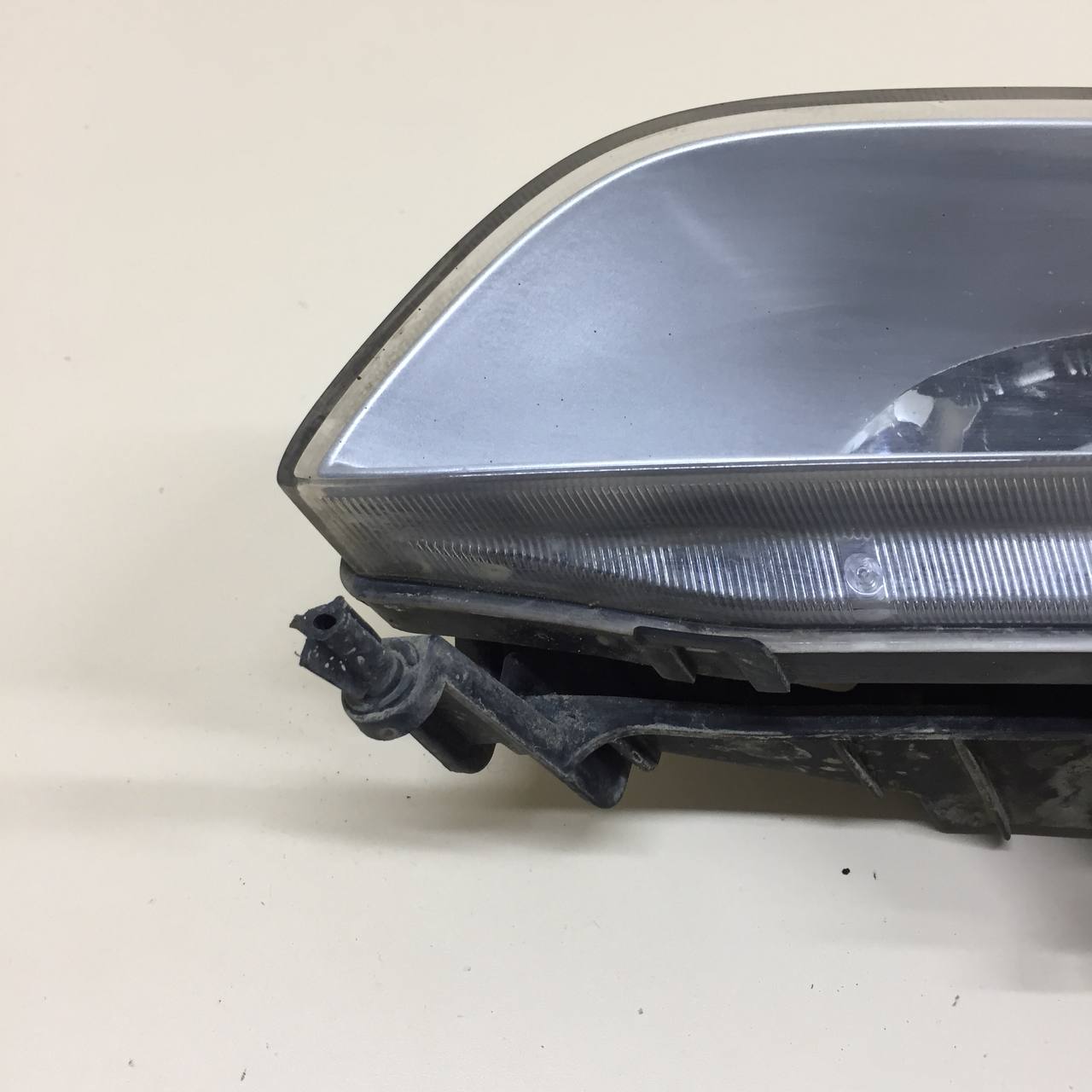 Фара противотуманная левая Hyundai Starex H1/Grand Starex 2007> Фара противотуманная левая Hyundai Starex H1/Grand Starex 2007>