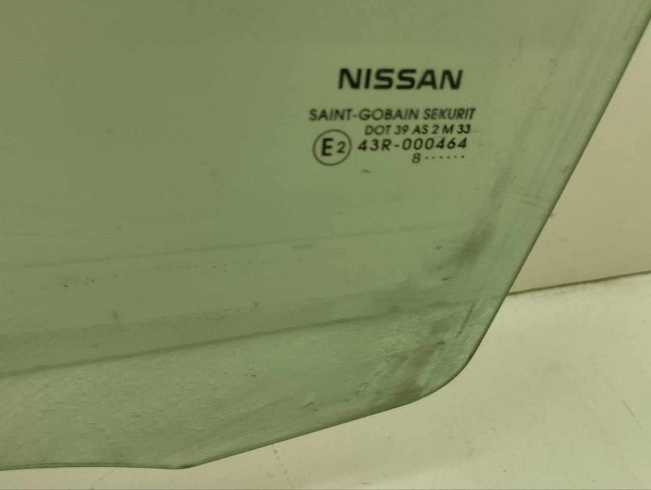 Стекло двери передней левой Nissan Note (E11) 2006-2013 Стекло двери передней левой Nissan Note (E11) 2006-2013