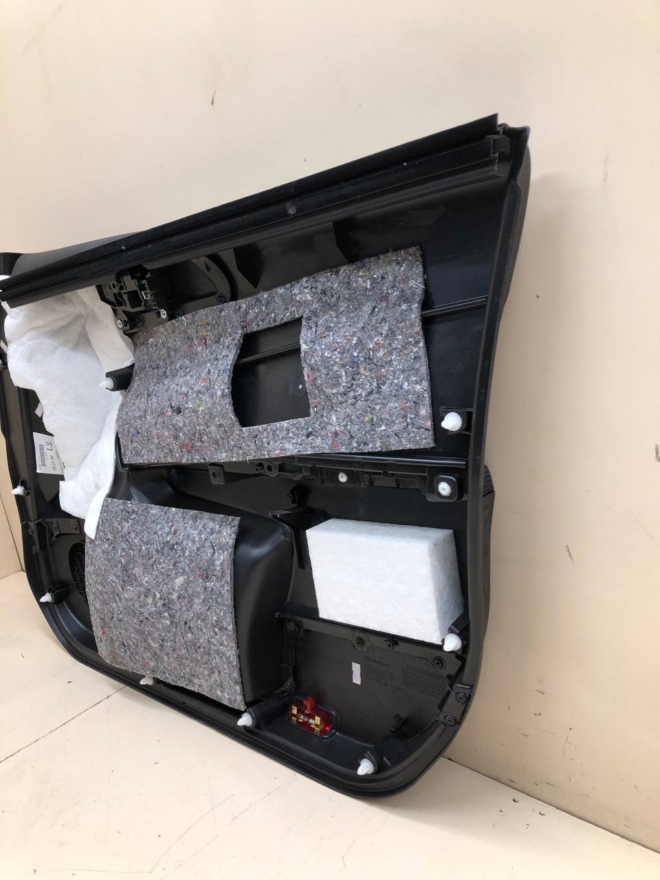 Обшивка двери передней левой Subaru Forester (S12) 2008-2012