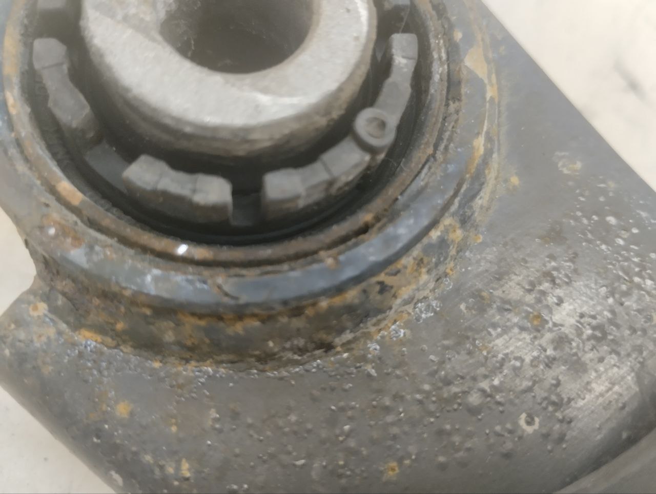 Рычаг задний нижний левый Hyundai Sonata 7 (LF) 2017-2019