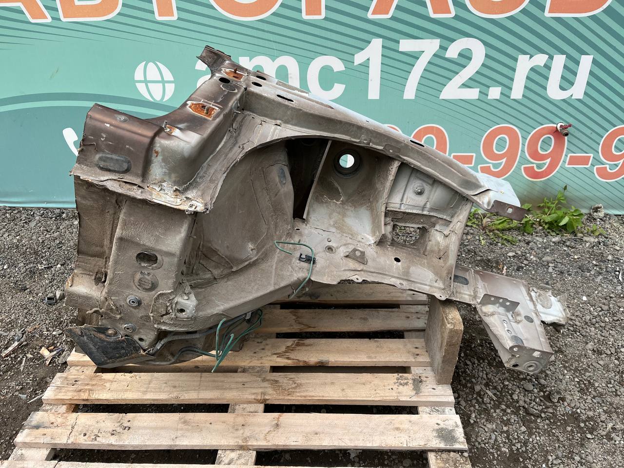 Четверть передняя правая Renault Duster (HSA, HSM) 2012>