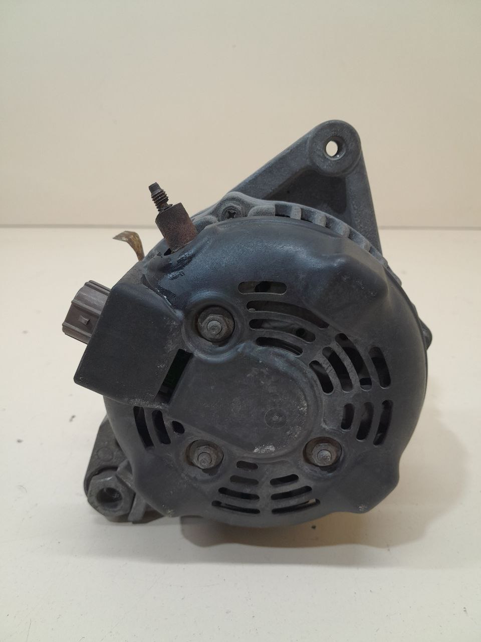 Генератор Toyota Corolla E150 2006-2013 Генератор Toyota Corolla E150 2006-2013