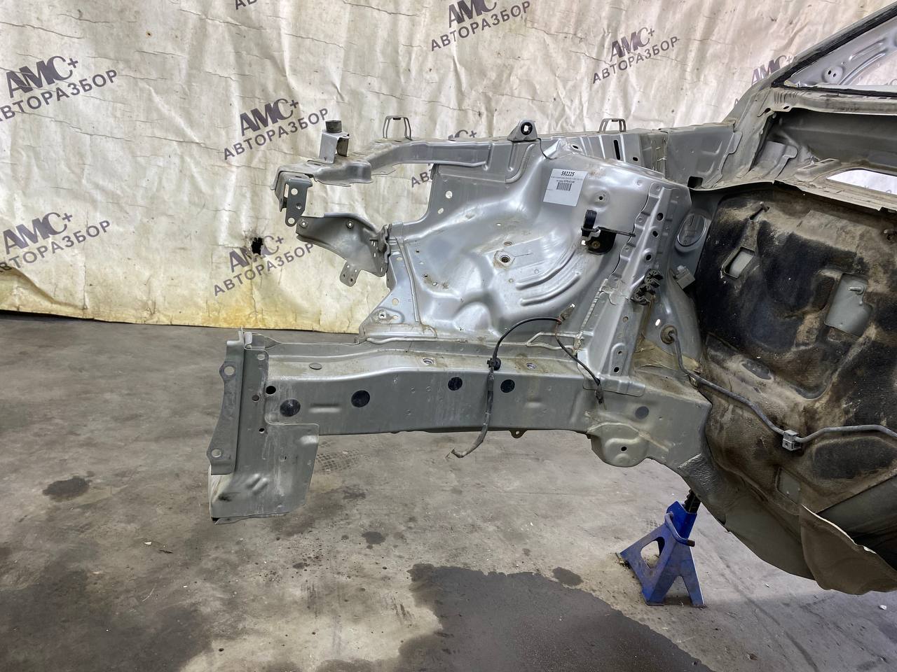 Четверть передняя правая Toyota Rav 4 (A30) 2006-2013