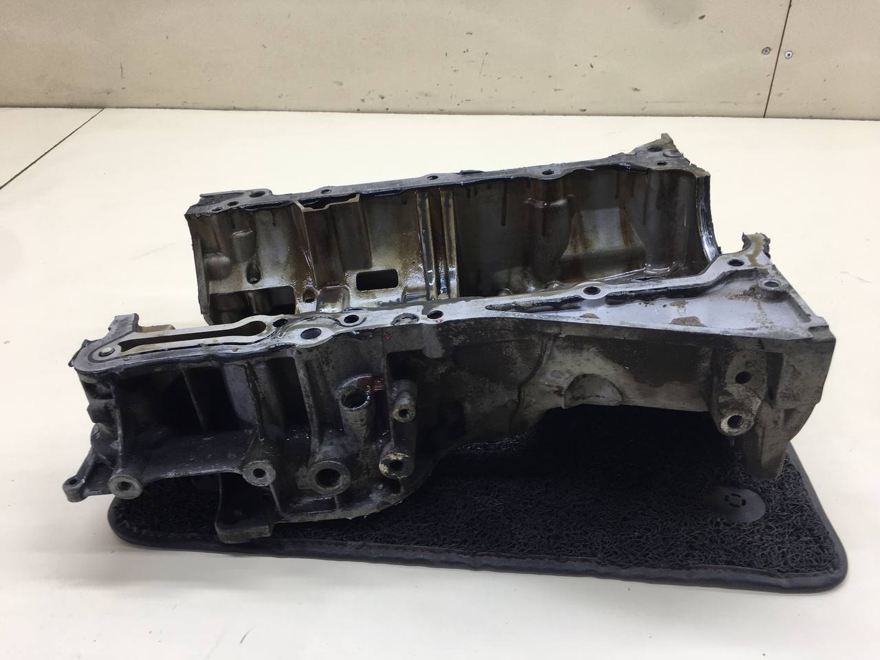 Поддон масляный двигателя Toyota Camry (XV30) 2001-2006 Поддон масляный двигателя Toyota Camry (XV30) 2001-2006