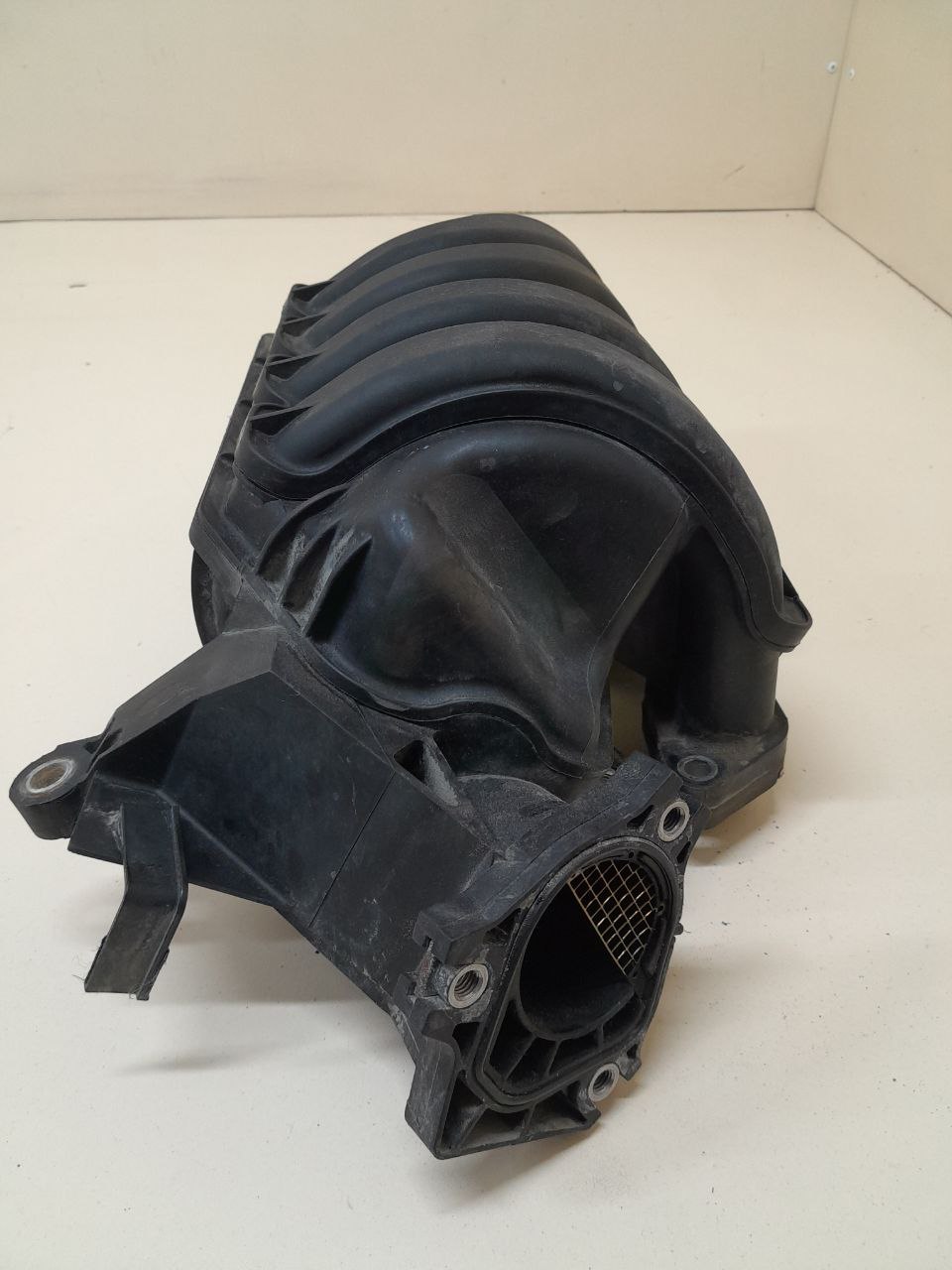 Коллектор впускной Toyota Auris (E150) 2006-2012 Коллектор впускной Toyota Auris (E150) 2006-2012