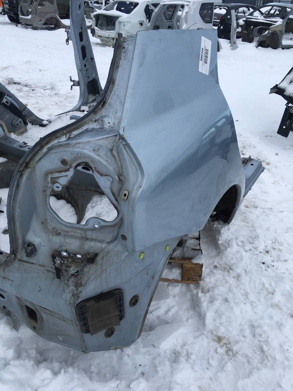 Крыло заднее правое Toyota Corolla E120 2001-2007