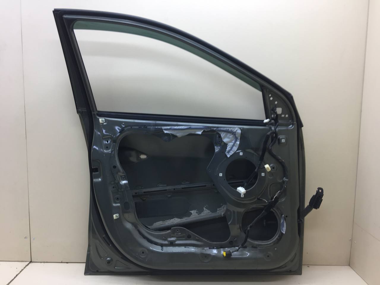Дверь передняя левая Hyundai ix35 (LM) 2010-2015 Дверь передняя левая Hyundai ix35 (LM) 2010-2015