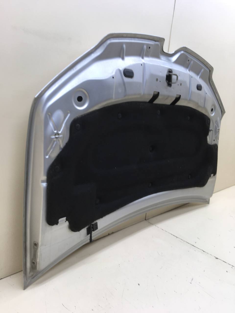 Капот Renault Sandero Stepway (5S) 2014-2022 Капот Renault Sandero Stepway (5S) 2014-2022