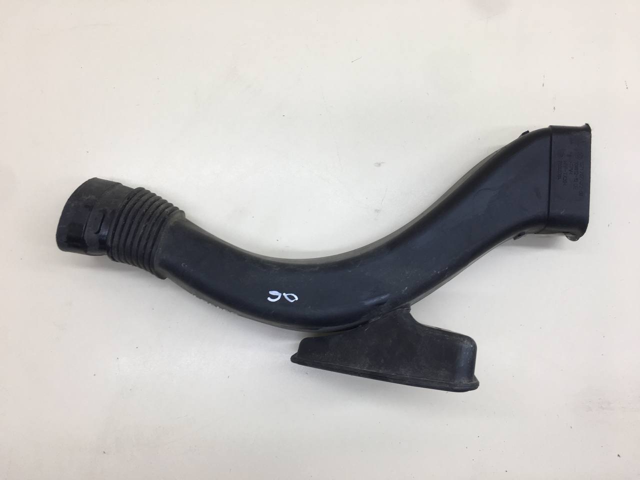 Воздуховод BMW 7-Series F01,F02 2008-2015 Воздуховод BMW 7-Series F01,F02 2008-2015
