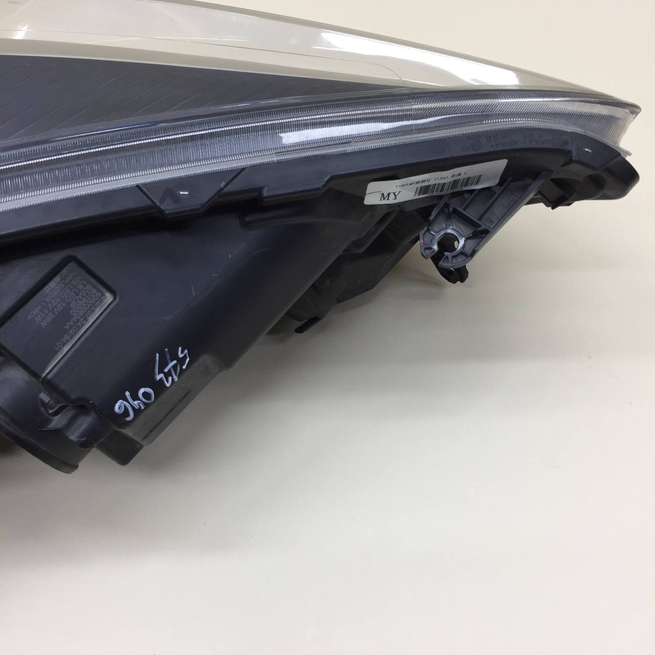 Фара левая Chery Tiggo 4 Pro 2021>