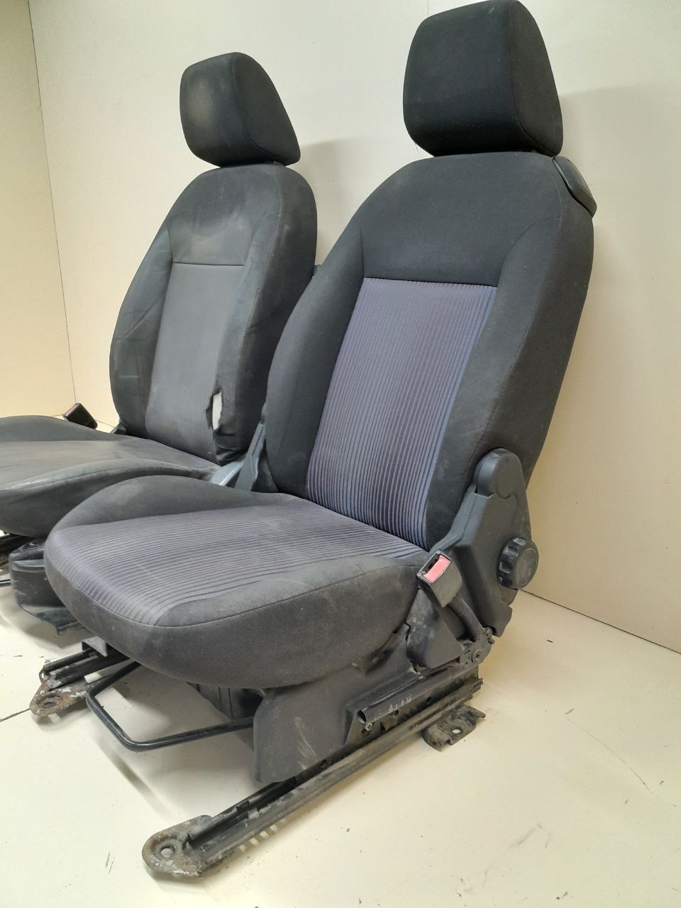 Сиденье (комплект) Ford Fusion (JU) 2002-2012 Сиденье (комплект) Ford Fusion (JU) 2002-2012