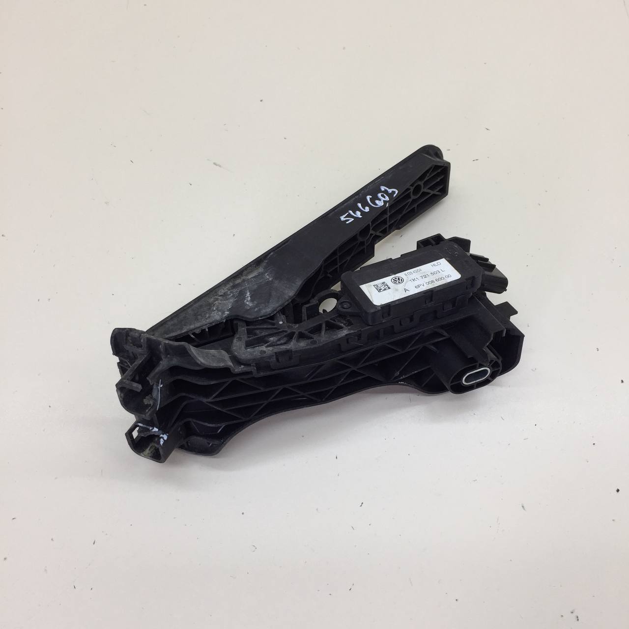 Педаль газа Skoda Octavia (A5 1Z-) 2004-2013 Педаль газа Skoda Octavia (A5 1Z-) 2004-2013