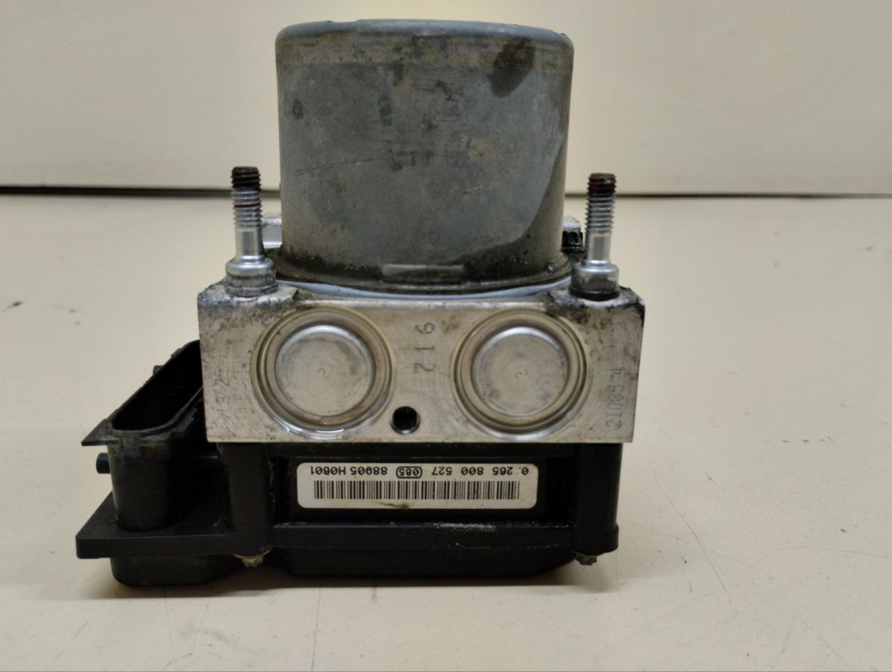 Блок ABS (насос) Toyota Auris (E150) 2006-2012 Блок ABS (насос) Toyota Auris (E150) 2006-2012