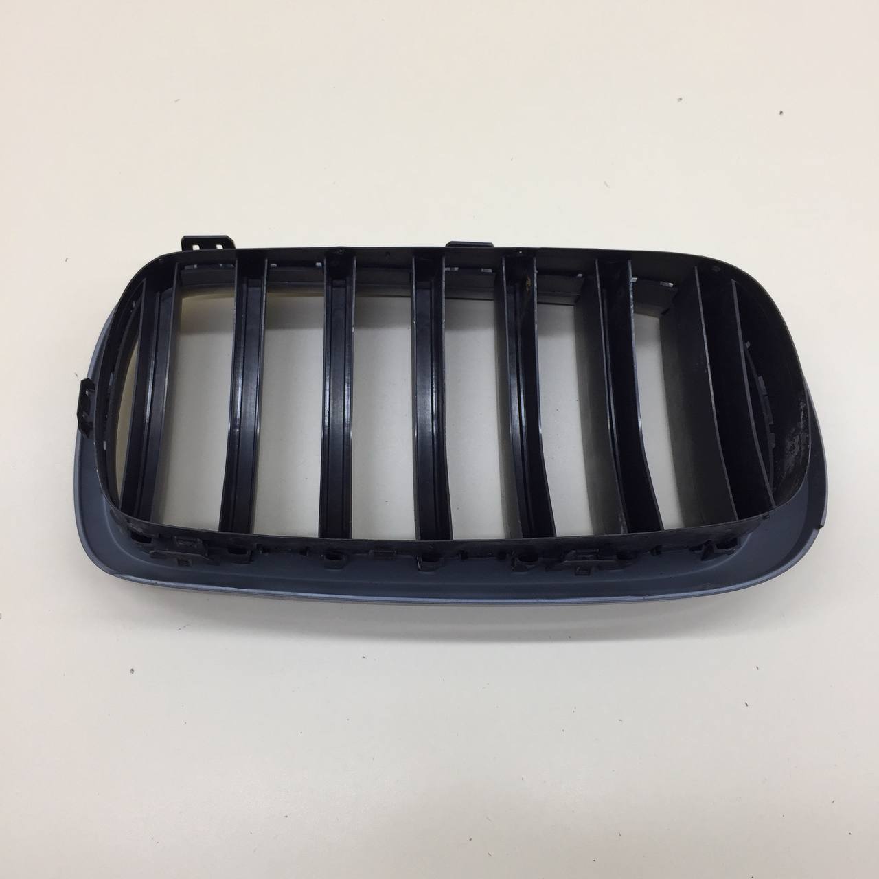 Решетка радиатора левая BMW X5 F15/F85 2013-2018