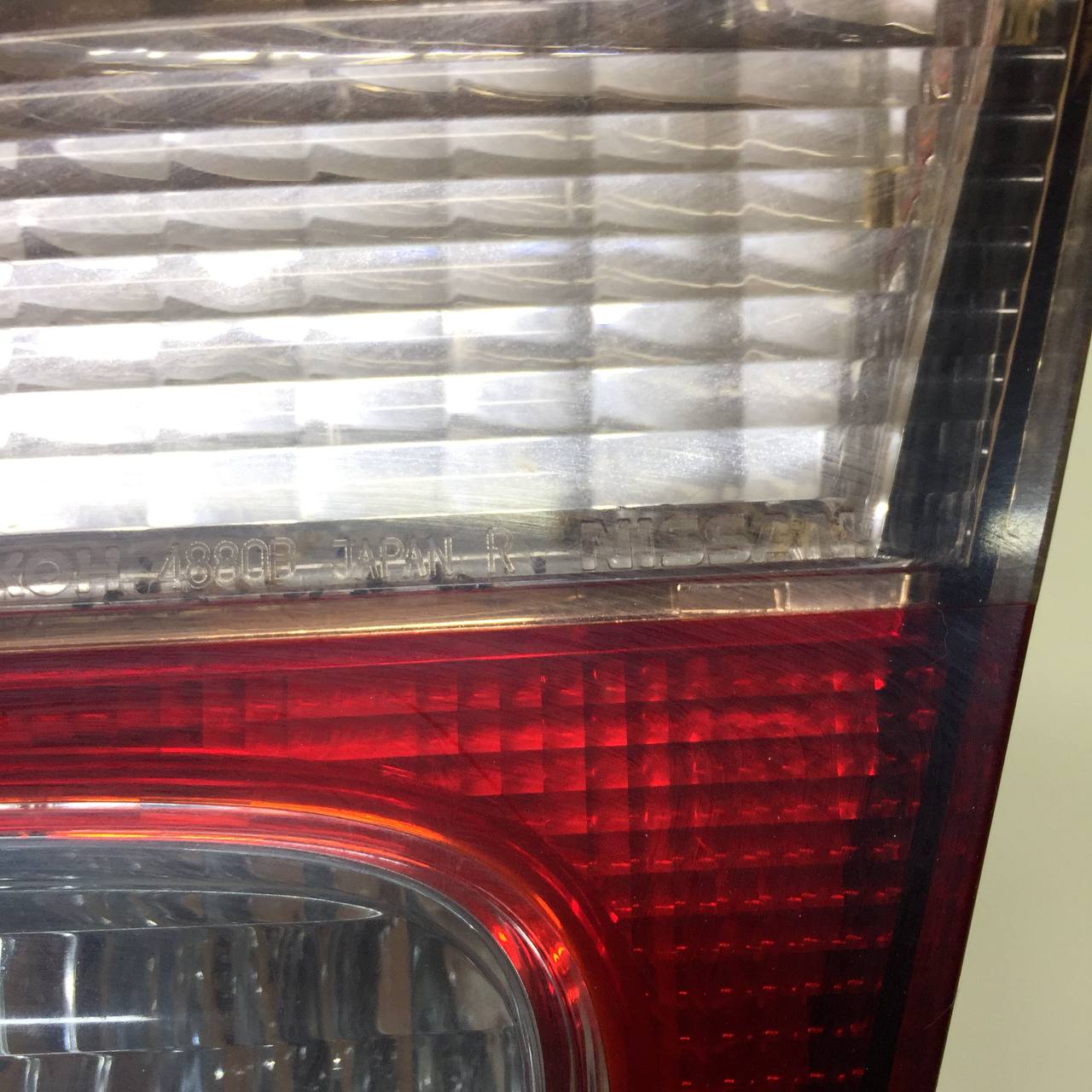 Фонарь задний внутренний правый Nissan Almera (N16) 2000-2006