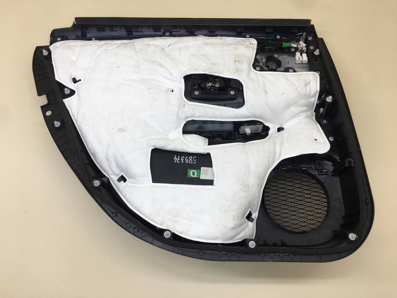 Обшивка двери задней правой Chery Arrizo 8 2022>