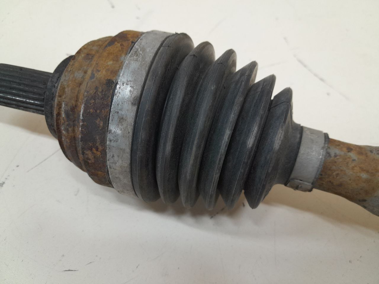 Полуось передняя левая Nissan Almera 3 (G11, G15) 2012> Полуось передняя левая Nissan Almera 3 (G11, G15) 2012>