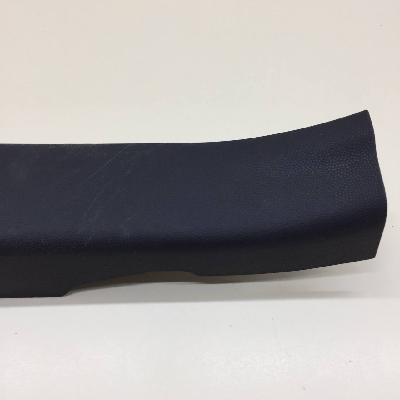 Накладка порога (внутренняя) Mazda Mazda 2 (DE) 2007-2014