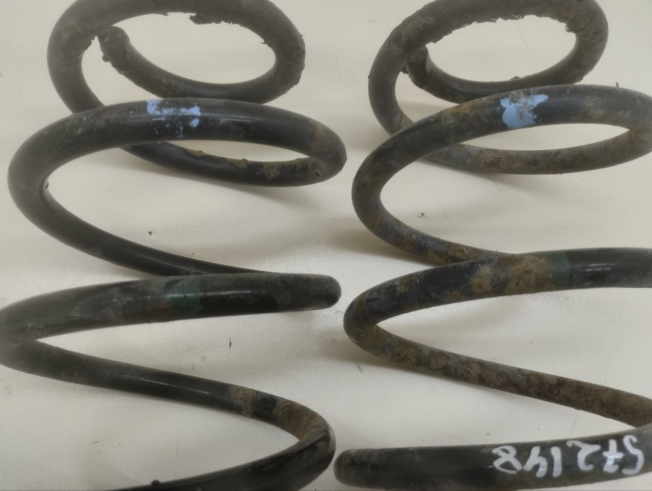 Пружина задняя Toyota Auris (E150) 2006-2012 Пружина задняя Toyota Auris (E150) 2006-2012
