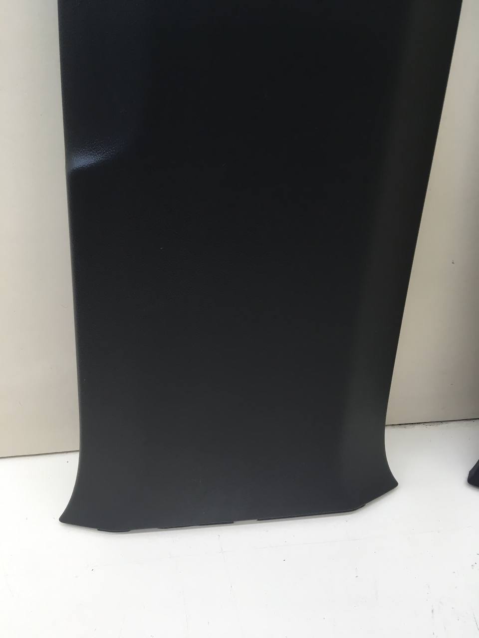 Обшивка стойки Skoda Rapid 2012-2020