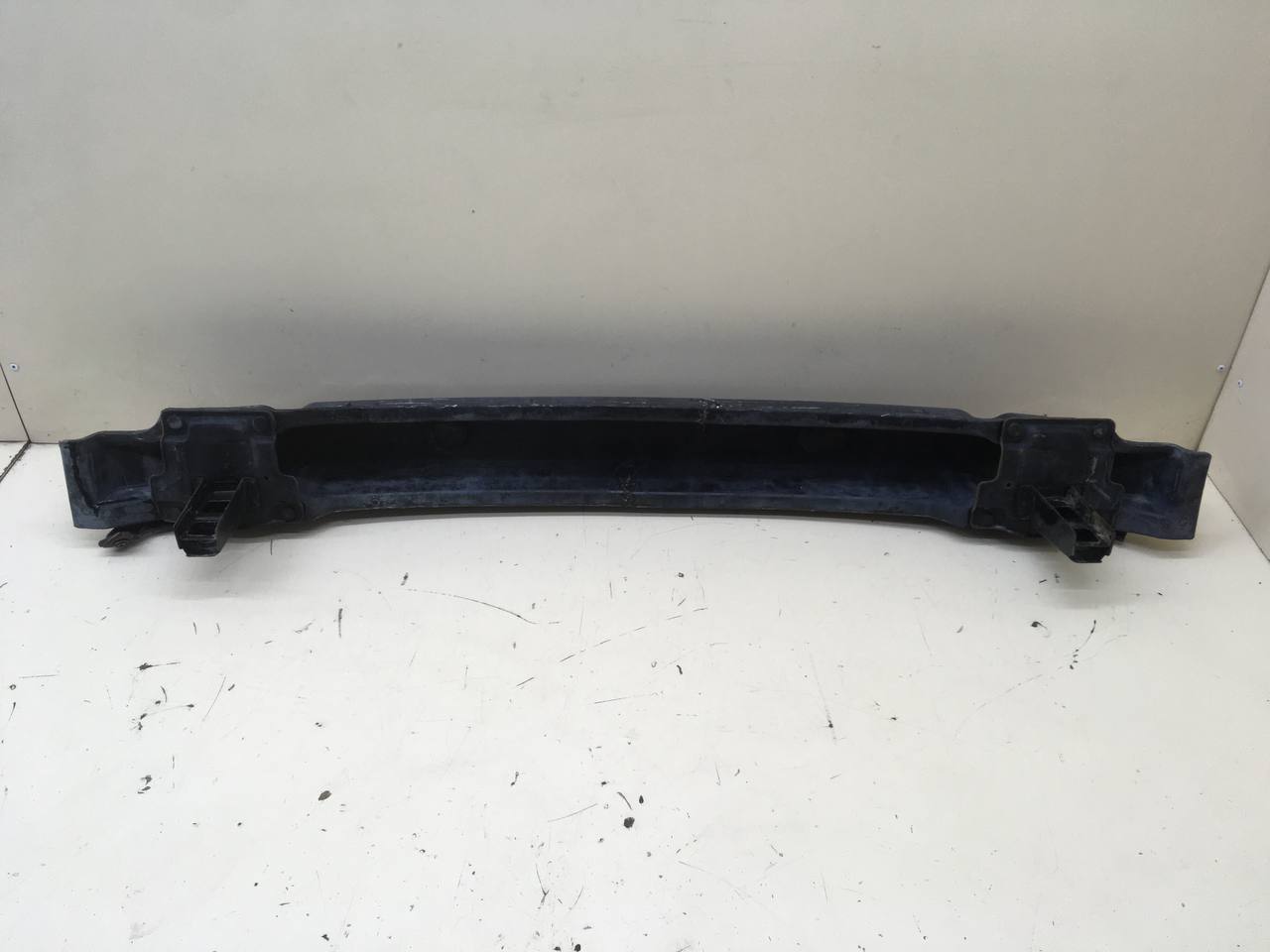 Усилитель переднего бампера Kia Spectra (SD) 2004-2011