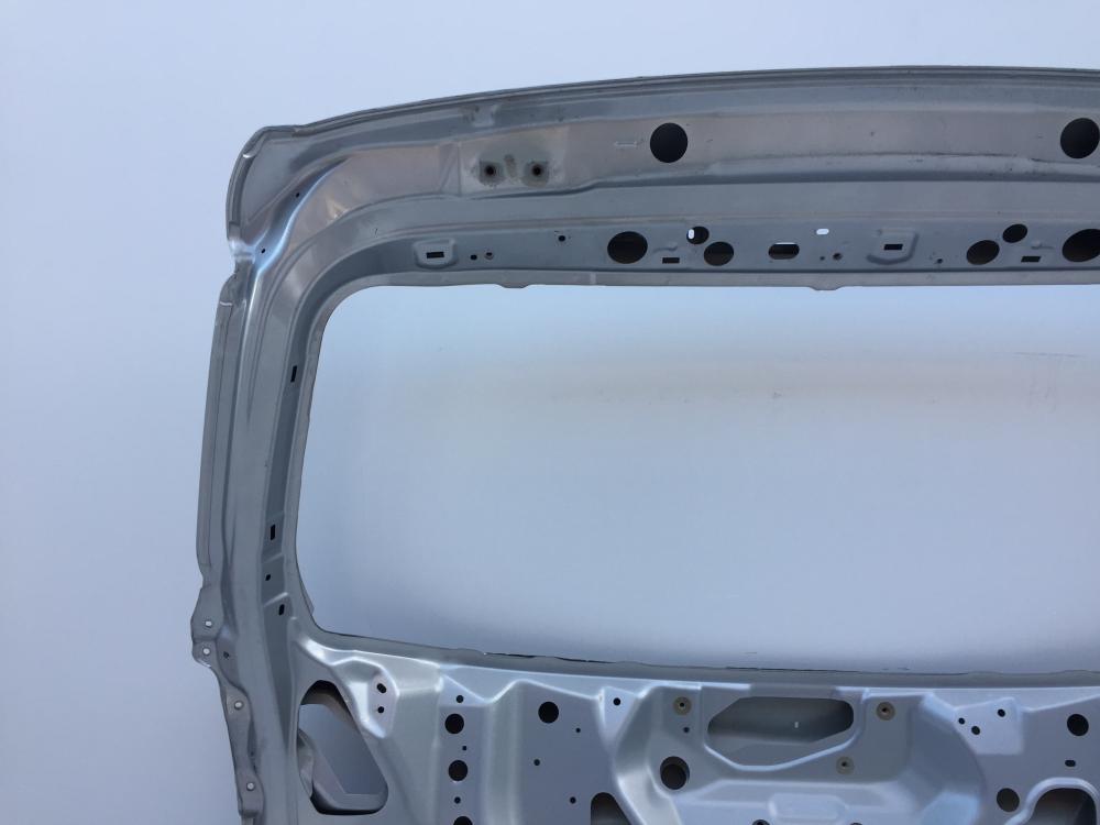 Дверь багажника Subaru Legacy Outback (B14) 2010-2014