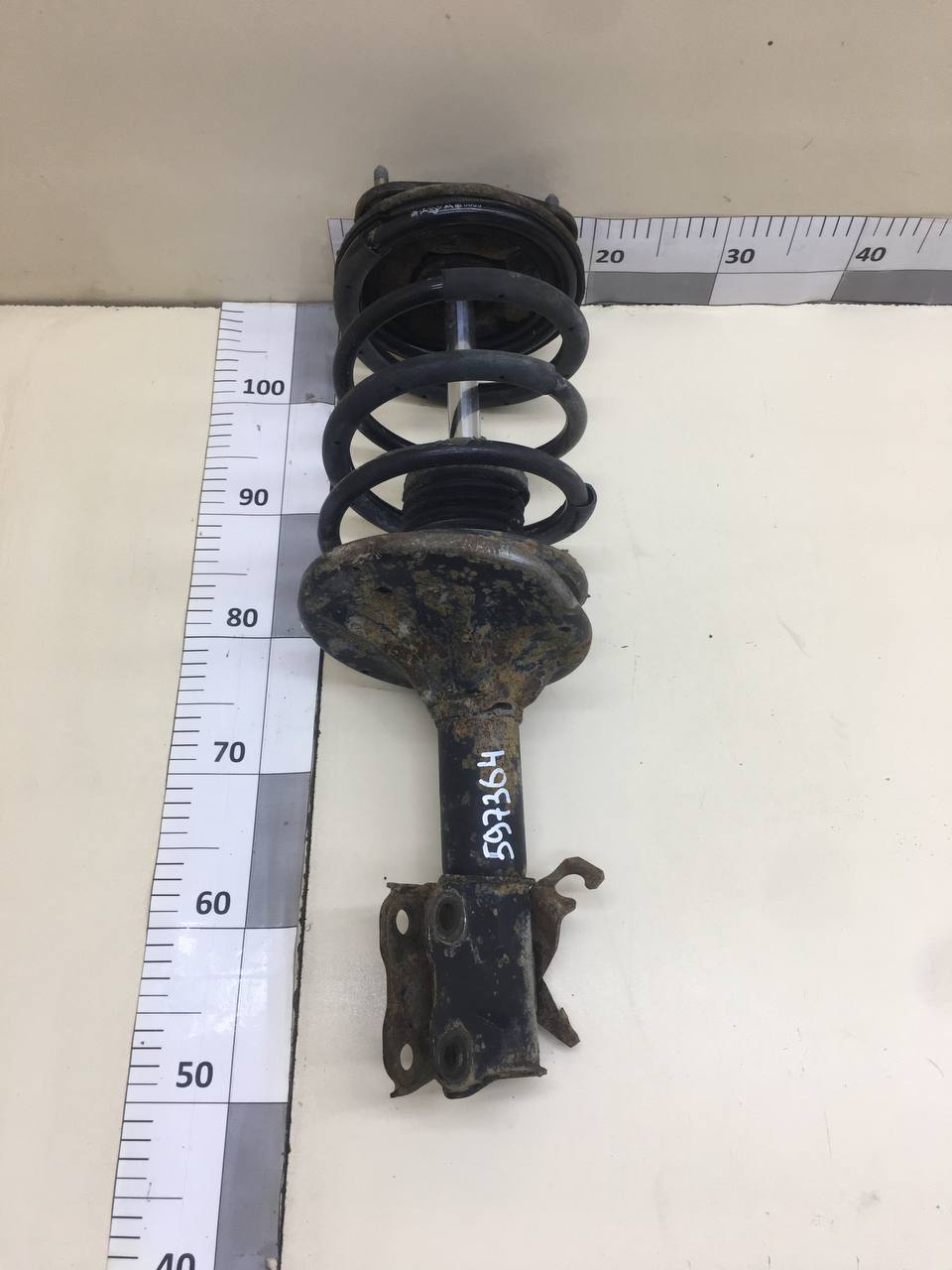 Амортизатор передний Vortex Estina 2008-2012