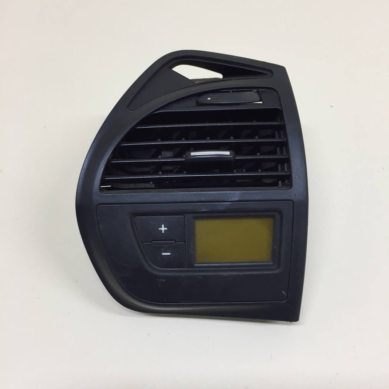 Дефлектор воздушный Citroen Grand C4 Picasso 2006-2014 Дефлектор воздушный Citroen Grand C4 Picasso 2006-2014