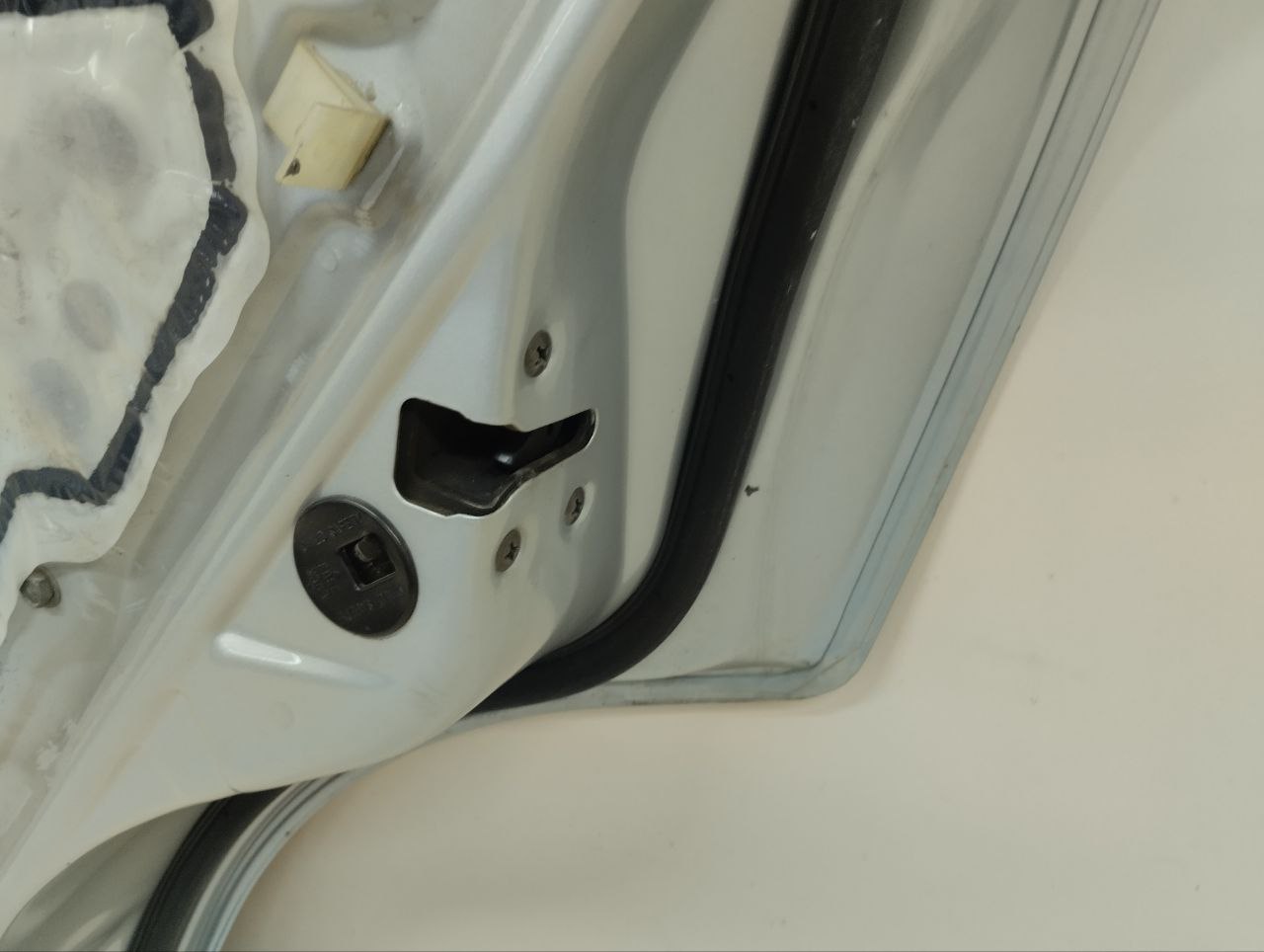 Дверь задняя правая Nissan Almera Classic (B10) 2006-2013
