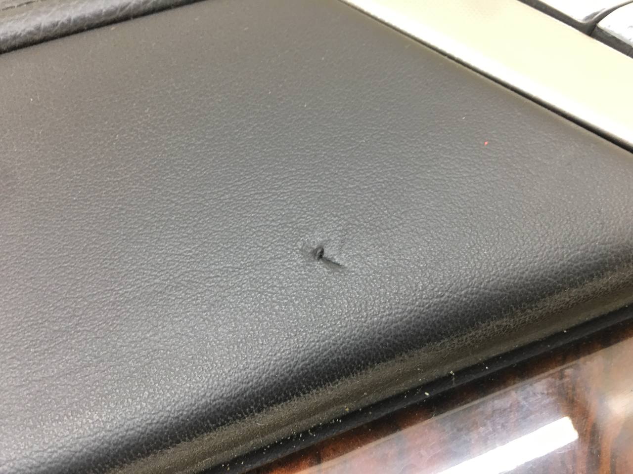 Обшивка двери задней левой Jaguar XF 2007-2015