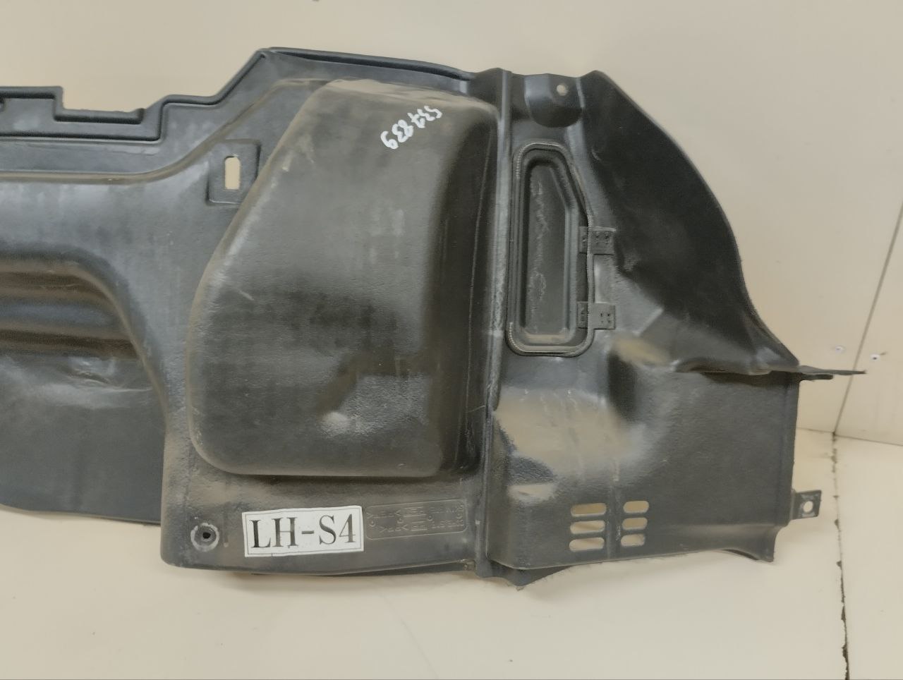 Обшивка багажника Nissan Almera Classic (B10) 2006-2013