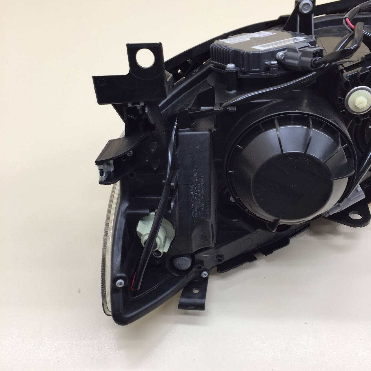 Фара правая Subaru Impreza (G12) 2007-2012